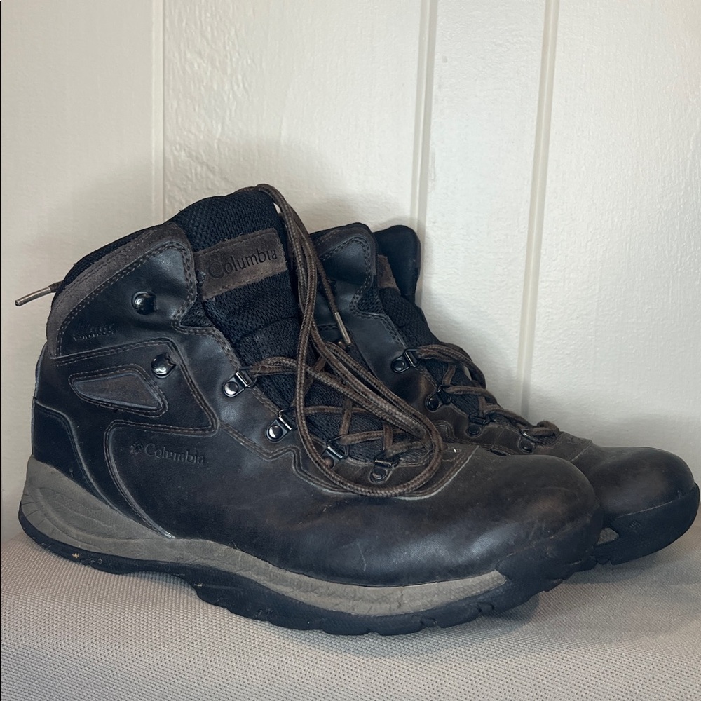 Columbia Brown Hiking Boots Newton Ridge Omni Grip Waterproof 1424683231
